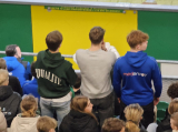 S.K.N.W.K.-jeugd bezoekt wedstrijd uit Keukenkampioendivisie tussen ADO Den Haag en Helmond Sport (12-04-2023) (92/149)
